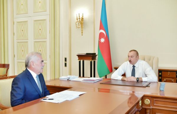 Prezident İlham Əliyev Vasif Talıbovu qəbul edib Prezident İlham Əliyev Vasif Talıbovu qəbul edib
