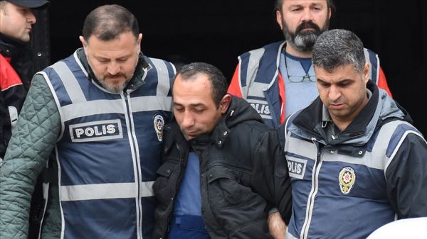 Ceren Özdemir cinayeti failinin polisleri yaralamasıyla ilgili yargılanmasına başlandı