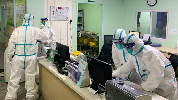 В Китае число зараженных коронавирусом превысило 80 тысяч