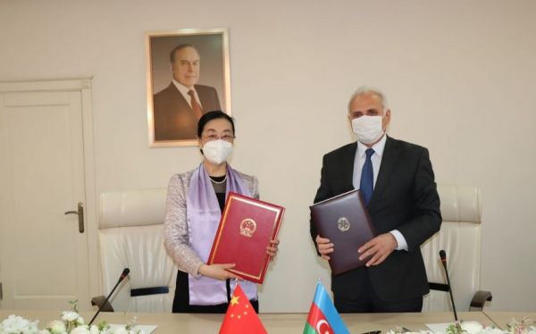 China sends 150,000 COVID vaccine doses to Azerbaijan for free