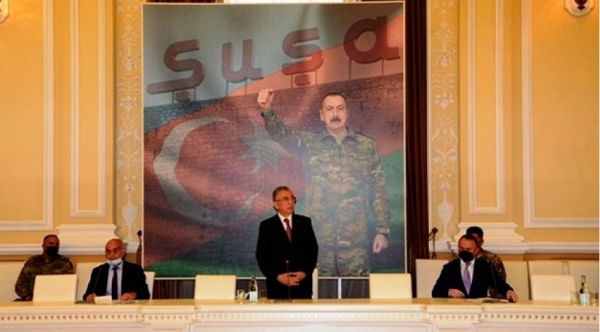Bakı Şəhər İcra Hakimiyyətində dəyirmi masa keçirilib Bakı Şəhər İcra Hakimiyyətində dəyirmi masa keçirilib