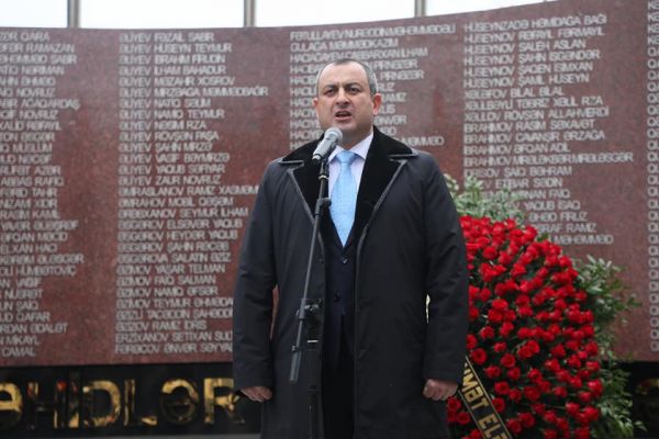 Adil Əliyev Yasamalda Memorial kompleksin açılışında