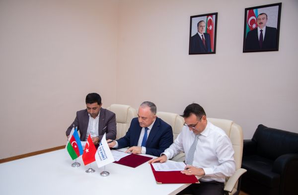 AzTU ilə Azərbaycan və Türkiyənin enerji şirkətləri arasında anlaşma memorandumu imzalanıb