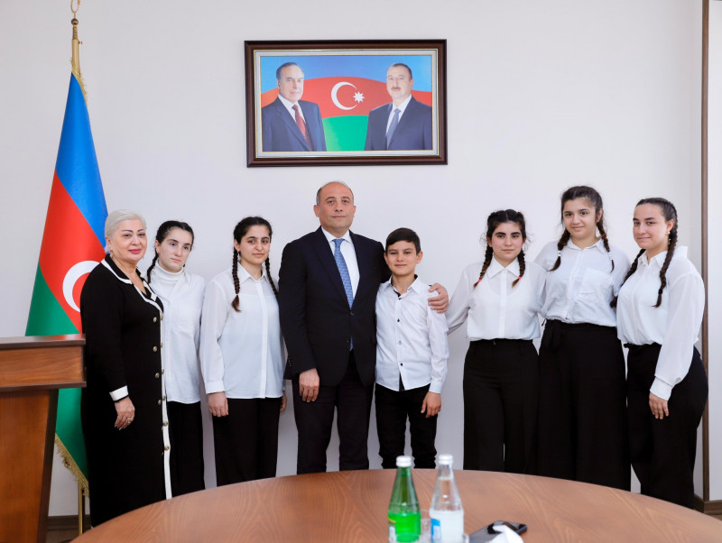 “Yaşıl Azərbaycan naminə gənc səfirlər” layihəsinin iştirakçıları Ordubadda