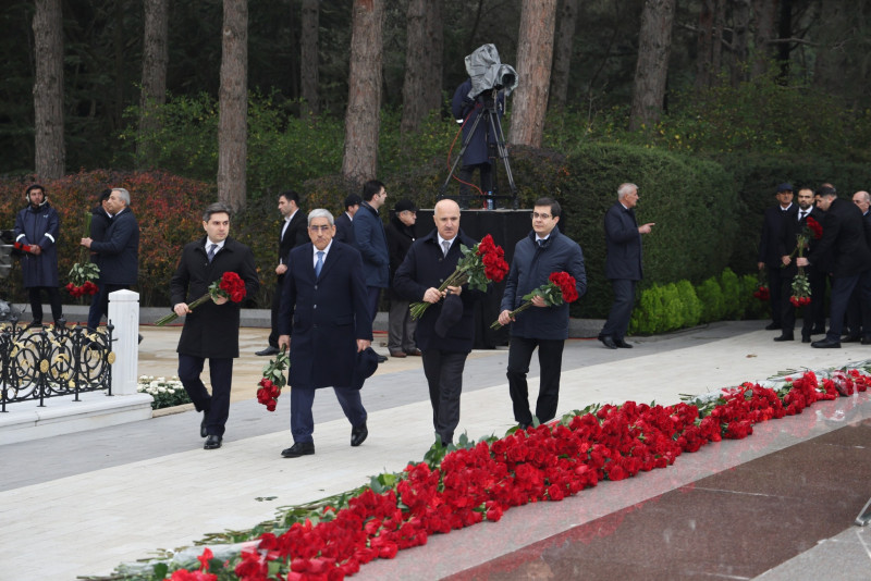 ASCO rəhbərliyi Ulu Öndərin xatirəsini ehtiramla anıb