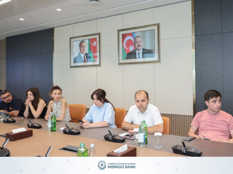 Mərkəzi Bankda jurnalistlər üçün təlim keçirilib