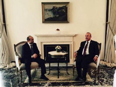 Али Гасанов на переговорах в Турции