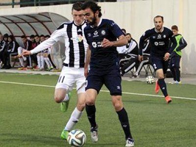 Ermənistan mətbuatı futbolçumuzdan yazdı - FOTO