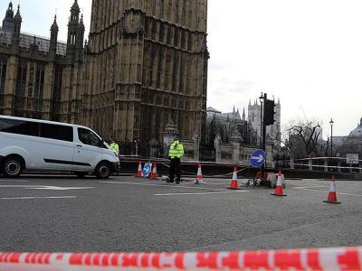 Londondakı terrorda şübhəli bilinən 9 nəfər saxlanıldı