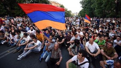 ABŞ Ermənistanı təmkinli olmağa çağırıb