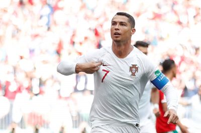 Ronaldo əfsanəni qabaqladı