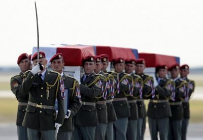Çexiya ordusu terror aktının təşkilatçılarının axtarışına başlayıb