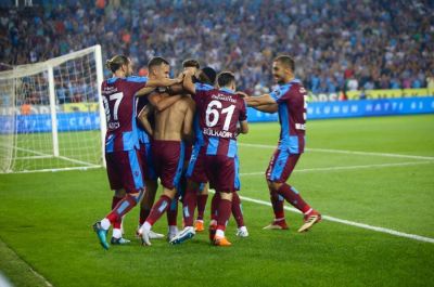 "Trabzonspor" doğma meydanda "fırtına"kimi əsdi - VİDEO
