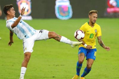 Braziliya Argentinanı son dəqiqədə məğlub etdi - VİDEO