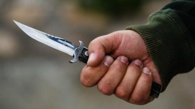 Bərdədə MÜƏMMALI CİNAYƏT: 34 yaşlı kişi ürəyindən bıçaqlandı