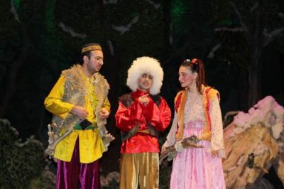 "Cırtdan" Musiqili Teatra yeni il macərası ilə gəldi