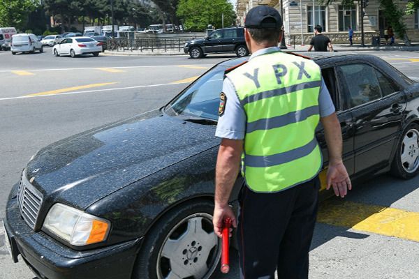 Azərbaycanda “jalüz sezonu”na ehtiyac varmı? - Ekspert sovet standartından imtinaya ÇAĞIRDI Azərbaycanda “jalüz sezonu”na ehtiyac varmı? - Ekspert sovet standartından imtinaya ÇAĞIRDI