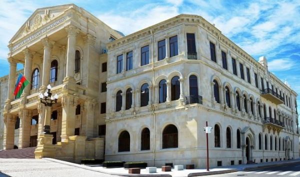 Baş redaktora SOCAR-la bağlı yazmaq qadağan edilib? - RƏSMİ