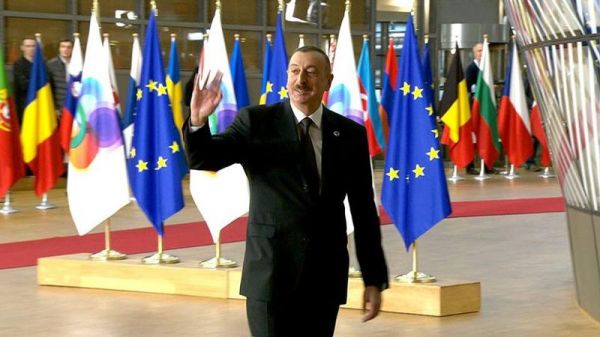 Avropada Bakının ayaq səsləri: - Prezidentin Brüssel səfəri nələr vəd edir? - TƏHLİL