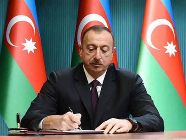 Prezident Azərbaycanın energetika sektorunda islahatların sürətləndirilməsi haqqında sərəncam imzalayıb Prezident Azərbaycanın energetika sektorunda islahatların sürətləndirilməsi haqqında sərəncam imzalayıb
