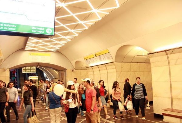 Avropa liqasının finalı günü metropoliten gücləndirilmiş iş rejimində çalışıb - VİDEO