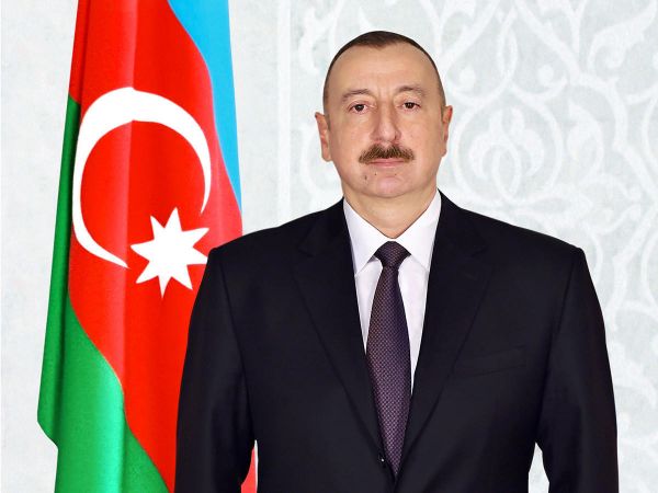 Prezident İlham Əliyev İsveç kralını təbrik edib