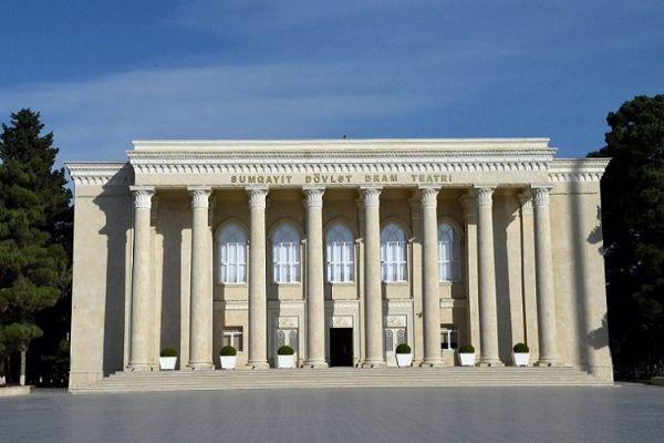 Sumqayıt teatrı Cəfər Cabbarlının 120 illik yubileyində onun əsərini səhnələşdirir