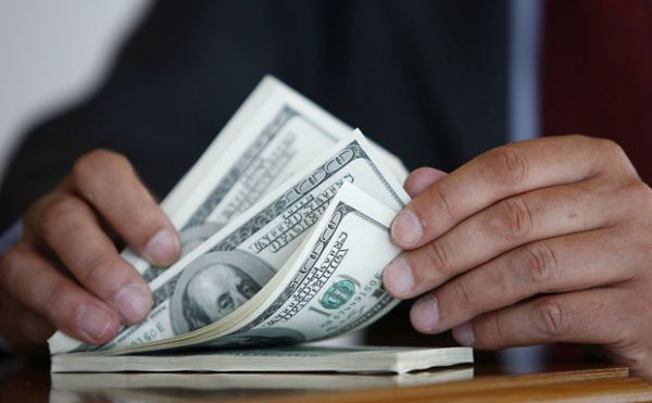 Dolların bahalaşacağı proqnozlaşdırılır
