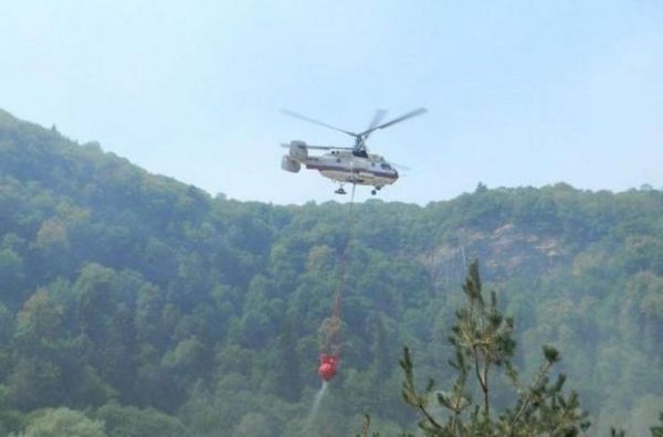 Qobustanda dağlıq ərazi yanır - Helikopter cəlb edildi Qobustanda dağlıq ərazi yanır - Helikopter cəlb edildi