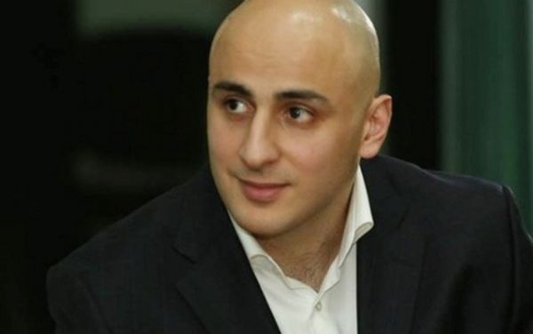 Gürcüstan parlamenti müxalif deputatın həbsinə razılıq verdi