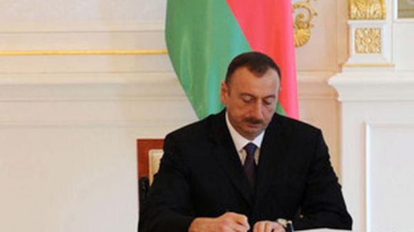 İlham Əliyev dövlət büdcəsinin icrası haqqında qanunu imzaladı