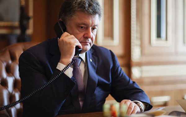 Poroşenko sorğuya çağırıldı