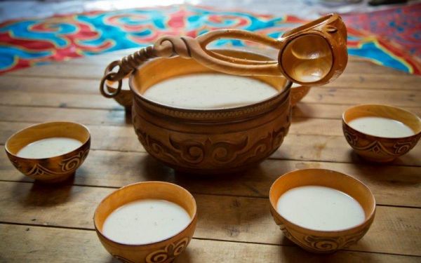 Vərəmi müalicə edir, mədə, qan azlığına faydalıdır - KIMIZ, MÖCÜZƏVİ İÇKİ