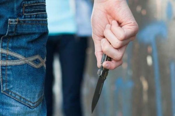 Beyləqanda iki nəfər bıçaqlandı, bir öldü - Qatil axtarılır