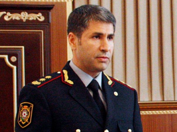 Vilayət Eyvazov polkovniki təqaüdə göndərdi Vilayət Eyvazov polkovniki təqaüdə göndərdi