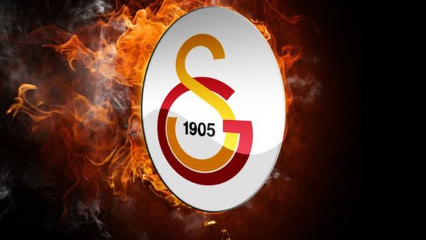 "Qalatasaray" daha bir ulduz futbolçunu alır - RƏSMİ - FOTO "Qalatasaray" daha bir ulduz futbolçunu alır - RƏSMİ - FOTO