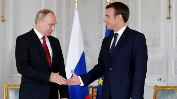 Putin və Makron Qarabağı müzakirə etdi Putin və Makron Qarabağı müzakirə etdi