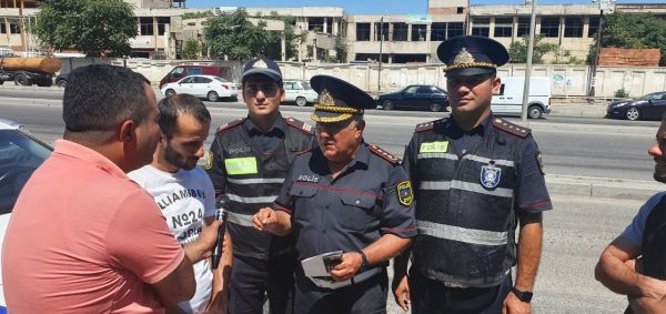 Sabunçu rayonunda yol polisi bir gündə iki maarifləndirici tədbir keçirib - FOTOLAR