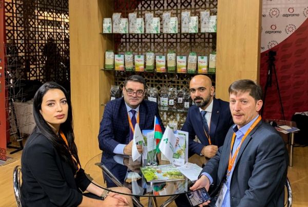 Moskva Beynəlxalq Qida Sərgisində Azərbaycan məhsullarına maraq böyükdür Moskva Beynəlxalq Qida Sərgisində Azərbaycan məhsullarına maraq böyükdür