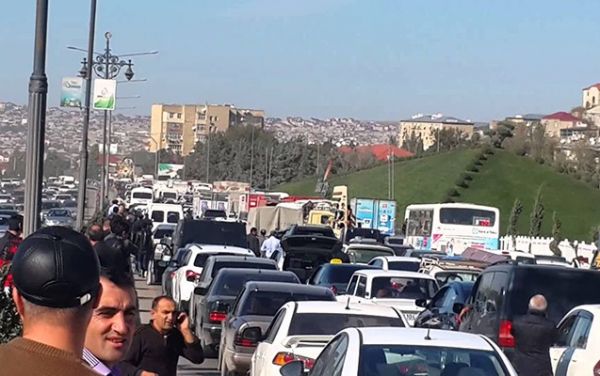 Bakı-Sumqayıt yolu genişləndiriləcək? - “Obyektlər sökülməlidir” Bakı-Sumqayıt yolu genişləndiriləcək? - “Obyektlər sökülməlidir”