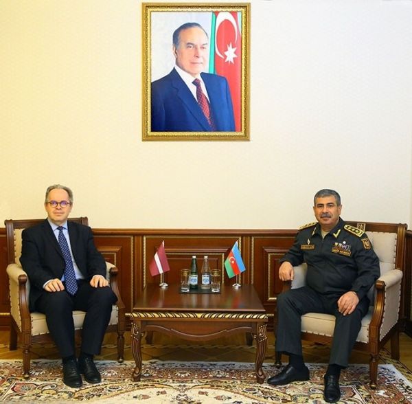 Закир Гасанов встретился с новым послом Латвии в Азербайджане
