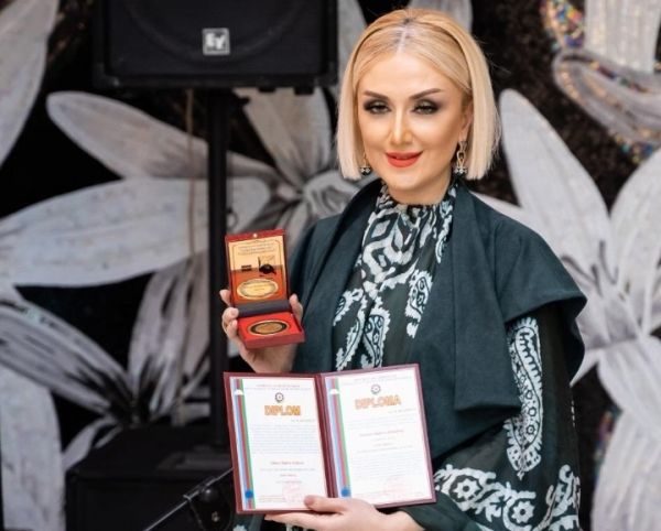 Азербайджанского модельера наградили золотой медалью