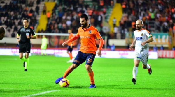 Galatasaray'da Arda Turan defteri açılmadan kapandı