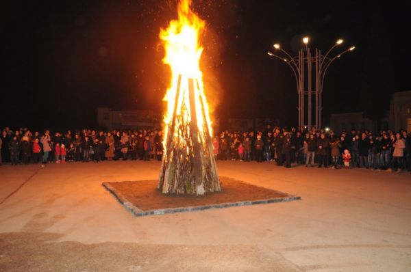 В Азербайджане отмечается "Од чершенбеси"- "Вторник огня"