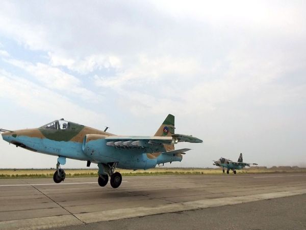 Проведено летно-тактическое учение с экипажами самолетов МиГ-29 и Су-25