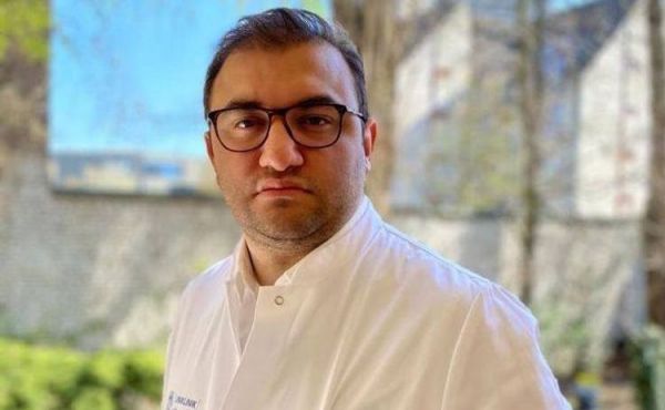 Dünyaya koronavirusla bağlı elmi araşdırma təqdim edən ilk azərbaycanlı Dünyaya koronavirusla bağlı elmi araşdırma təqdim edən ilk azərbaycanlı