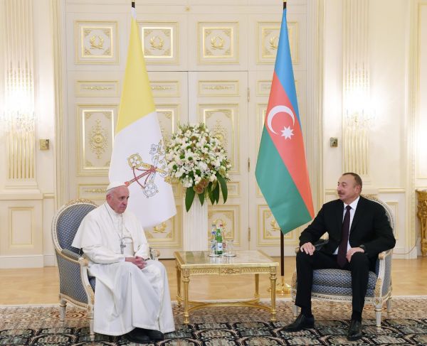 Roma Papası Azərbaycan Prezidentinə məktub yazıb Roma Papası Azərbaycan Prezidentinə məktub yazıb