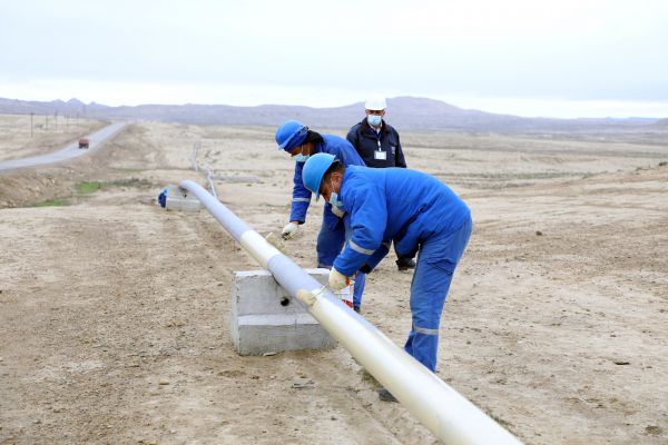 Torpaq üstünə düşmüş 260 km-ə yaxın qaz xətti dayaqlar üzərinə qaldırılacaq