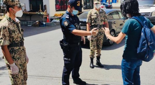 Bakı polisi karantin qaydalarını pozanları cərimələdi
