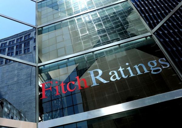 Fitch Revises Outlook on Turkey to Negative